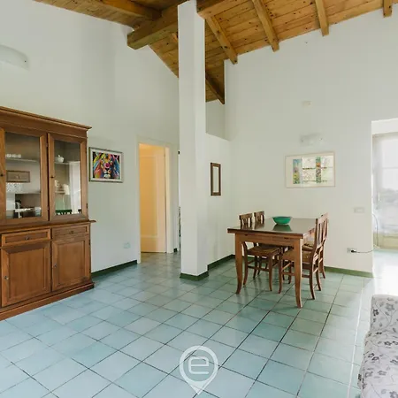 Casa Laura Feriehus S'archittu Cuglieri