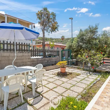 Casa Laura Holiday home *